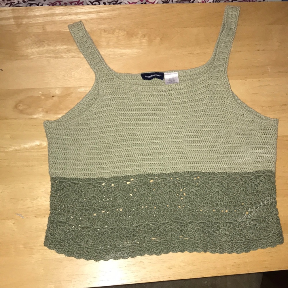 Green crop top